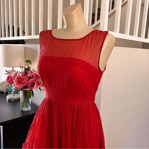 Anthropologie Tiny Caridad Ruffle Sleeveless Red Silk Dress Size 0 Party Holiday - Picture 12 of 12